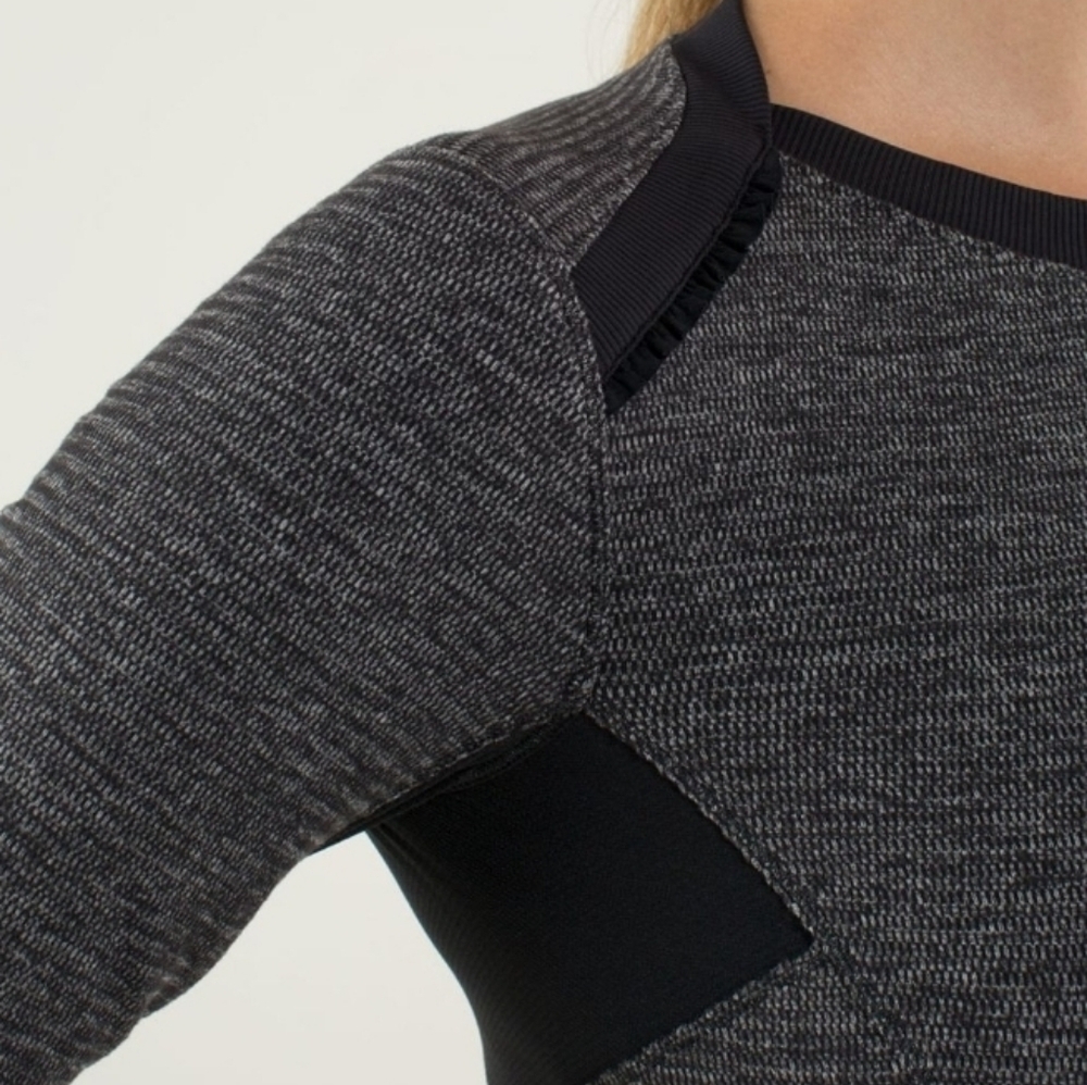 ❤️ LULULEMON BASE RUNNER LONG SLEEVE TOP, 8 - Picture 4 of 14